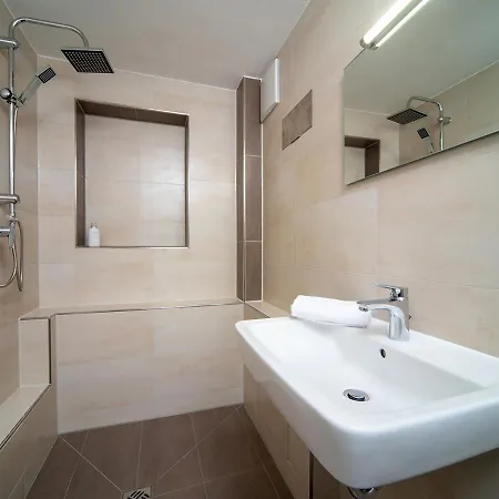 Ξενοδοχείο Mohren 3*